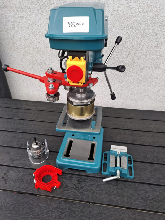 Консервна машина для закатки банок